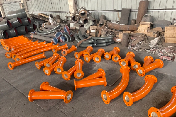 粉煤整體耐磨陶瓷管道生產