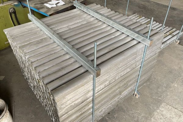 防磨護瓦和卡環 防磨護瓦和卡環