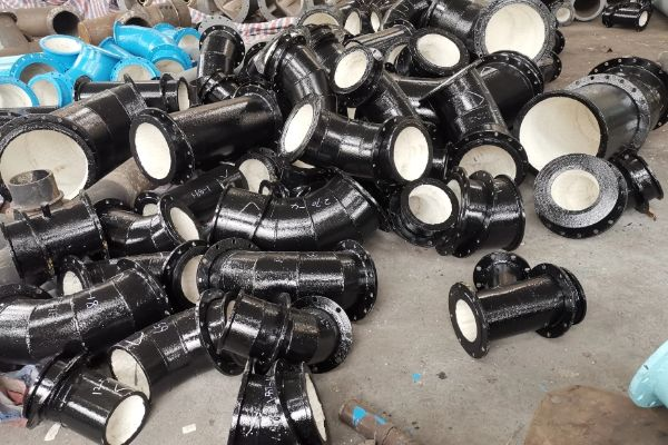 脫硝輸灰管線耐磨陶瓷管 脫硝輸灰管線耐磨陶瓷管